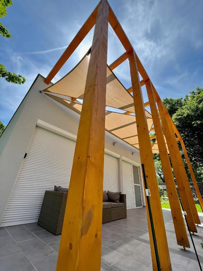 Aranygesztenye Apartmanház Balatonudvari Esterno foto