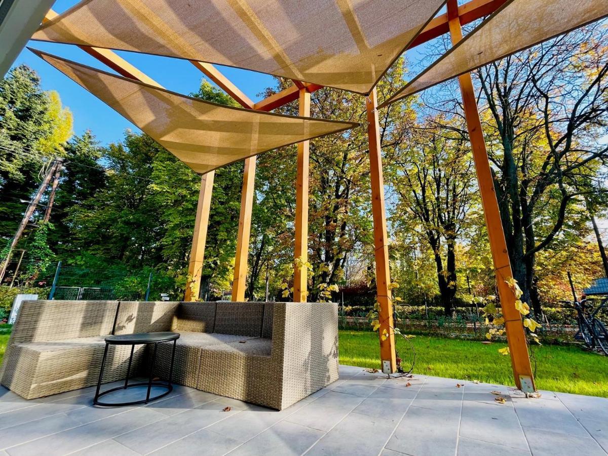 Aranygesztenye Apartmanház Balatonudvari Esterno foto