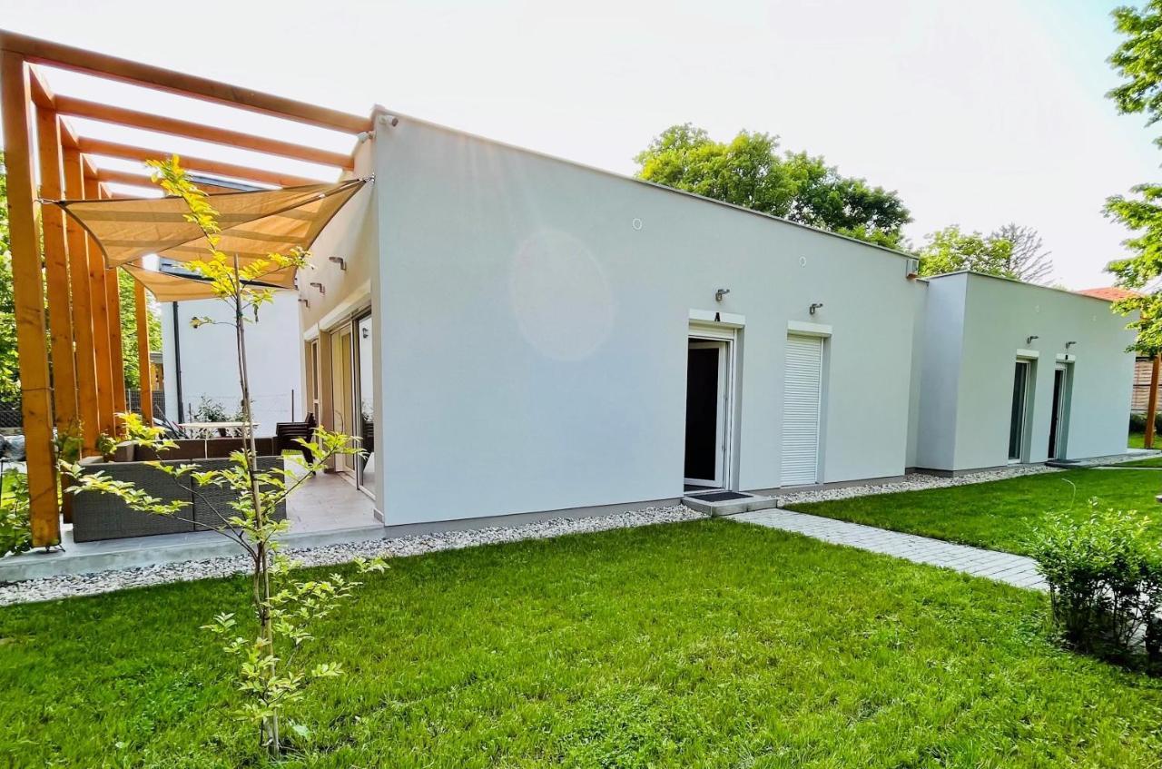 Aranygesztenye Apartmanház Balatonudvari Esterno foto